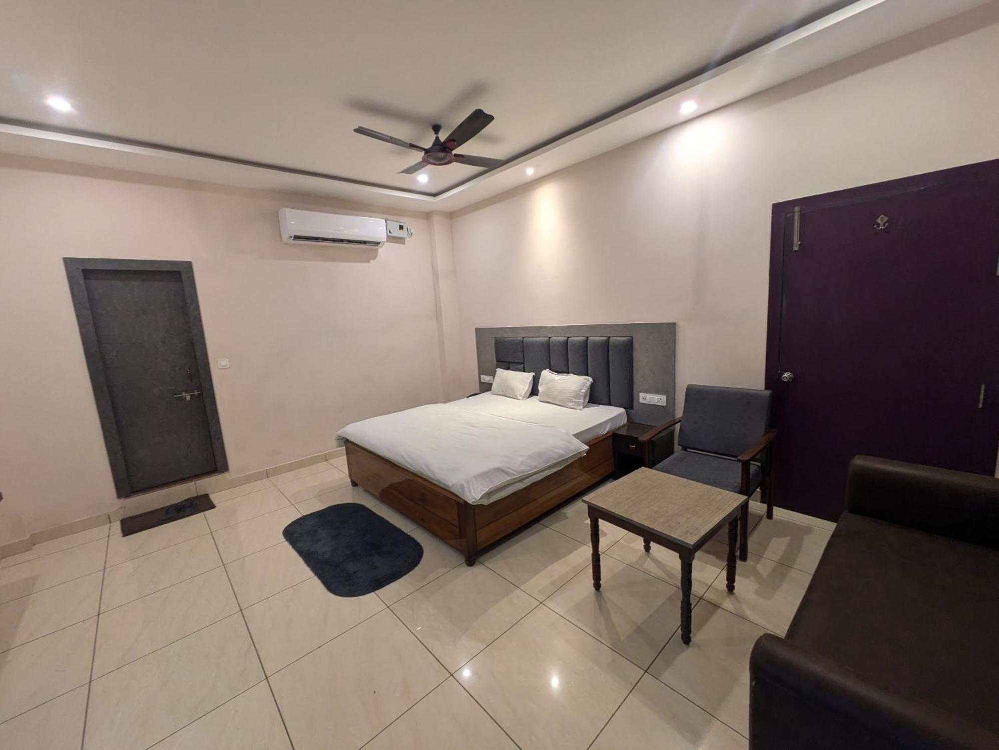 Kishori Vatika Otel Ramnagar  Dış mekan fotoğraf