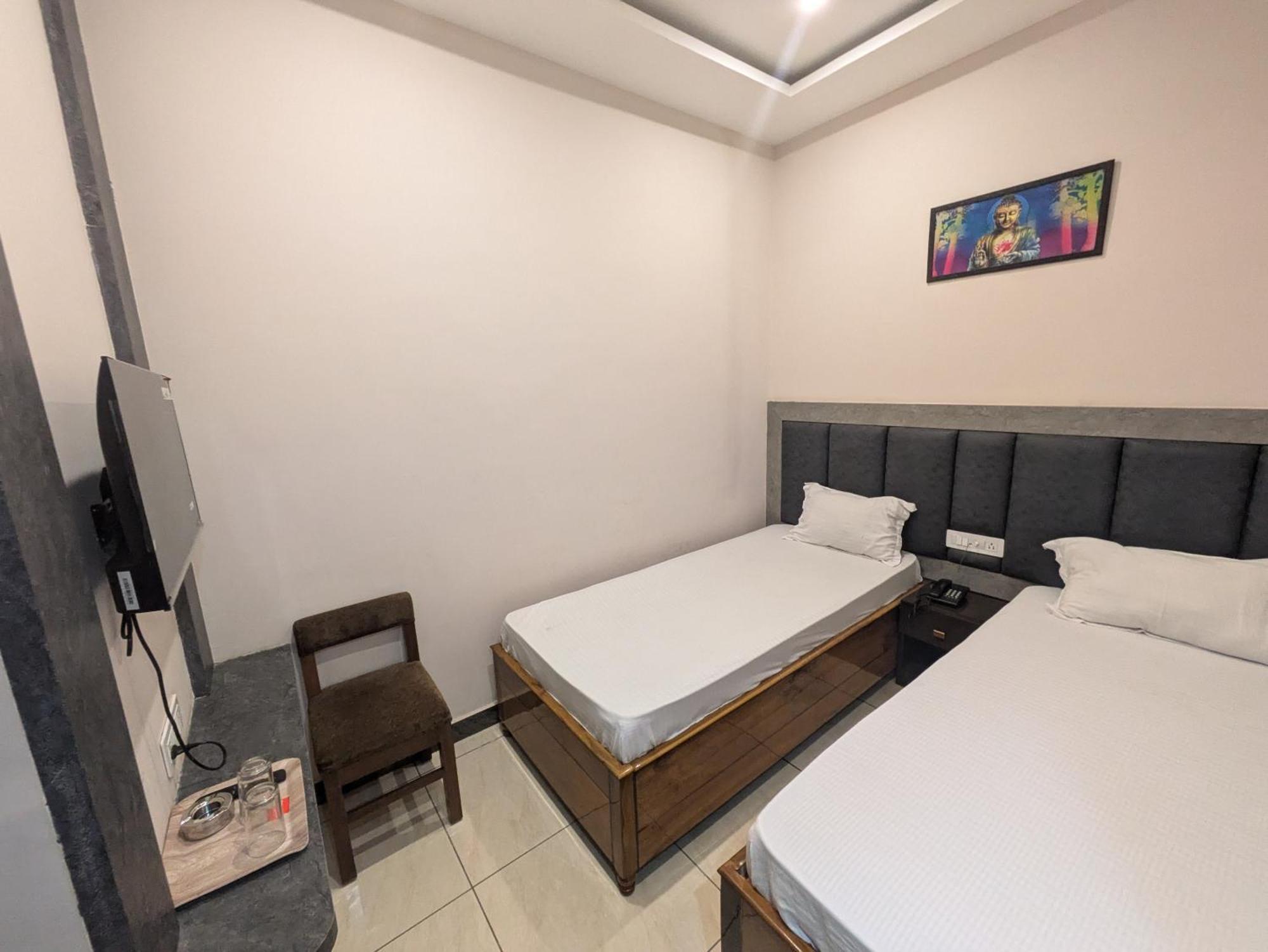 Kishori Vatika Otel Ramnagar  Dış mekan fotoğraf