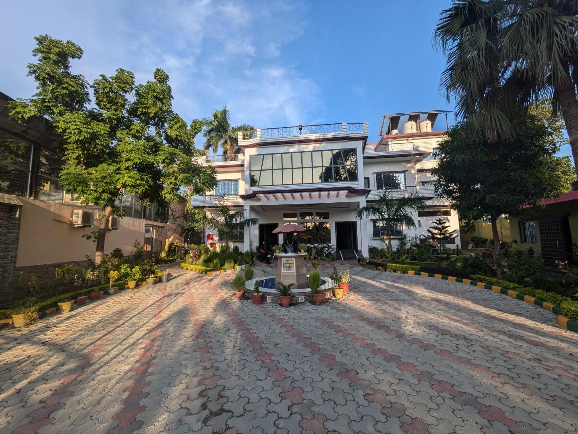 Kishori Vatika Otel Ramnagar  Dış mekan fotoğraf